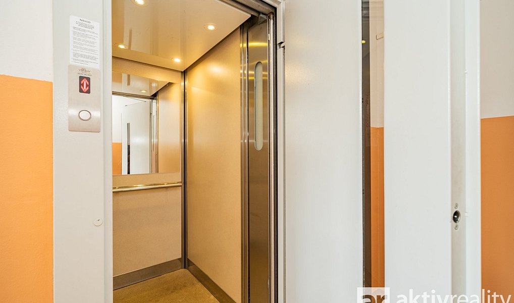 Prodej bytu 2+kk 43 m², Neratovice – náhled fotky 23