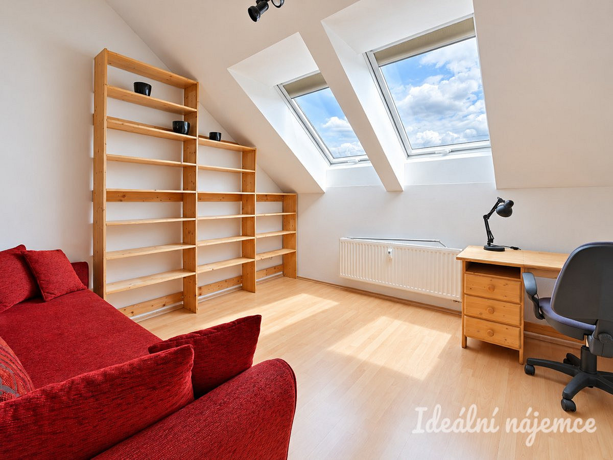 Pronájem bytu 2+kk 53 m² – fotografie 4