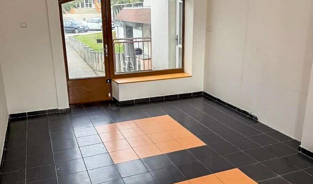 Prodej obchodních prostor 45 m², Třebíč – náhled fotky 3