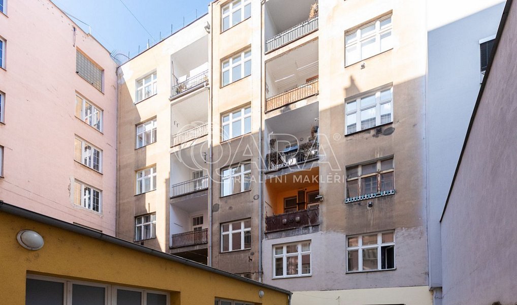 Prodej bytu 4+kk 99 m², Praha – náhled fotky 20