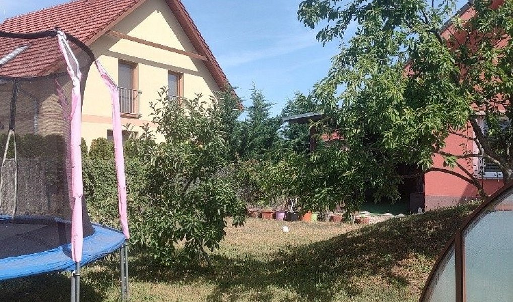 Prodej domu 233 m² s pozemkem 651 m², Božice – náhled fotky 39