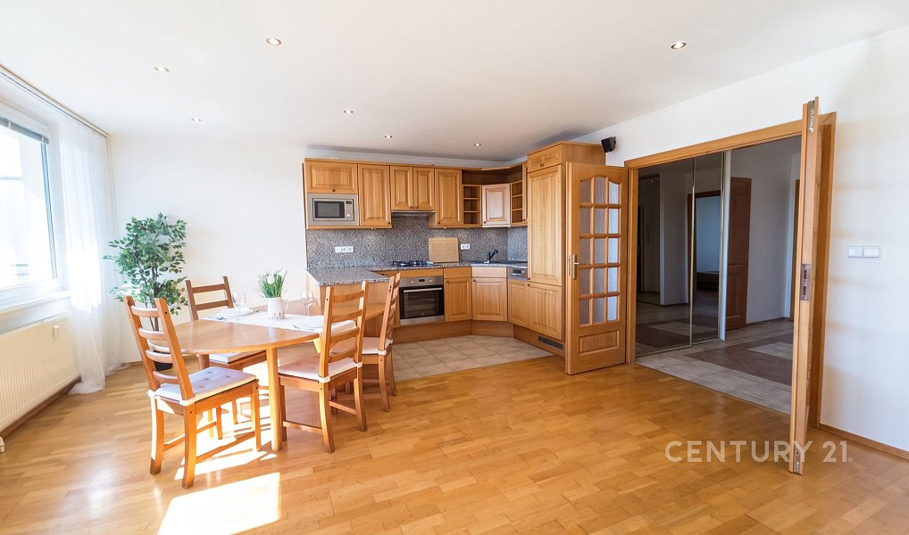 Prodej bytu 4+kk 90 m², Praha – náhled fotky 12