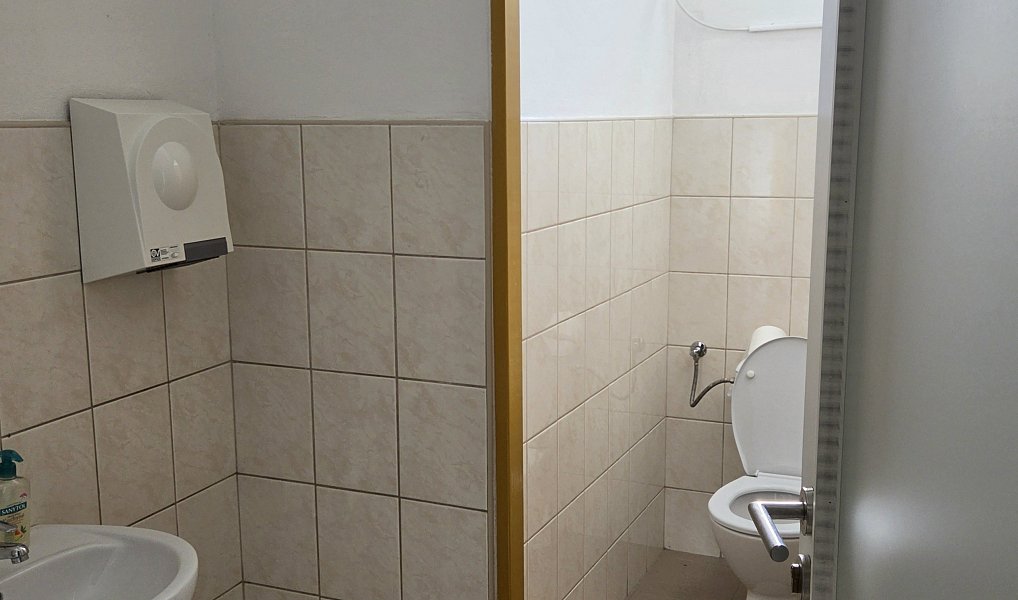 Pronájem výrobních prostor 515 m², Zlín – náhled fotky 2