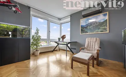 Prodej bytu 3+1 74 m², U Střelnice, Hradec Králové - Nový Hradec Králové