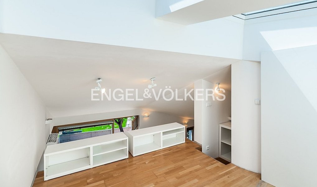 Pronájem domu 140 m² s pozemkem 154 m², Praha – náhled fotky 9