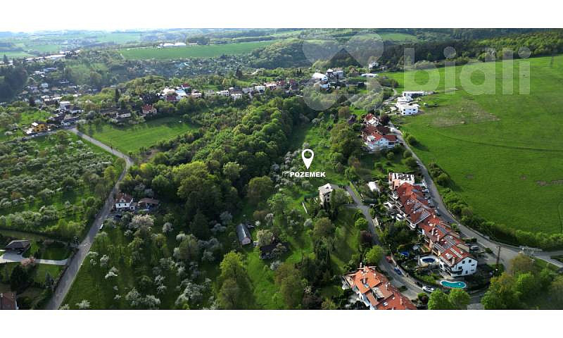 Prodej stavebního pozemku 7 198 m²