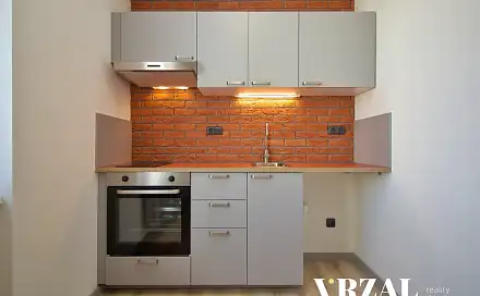 Pronájem bytu 2+kk 33 m²