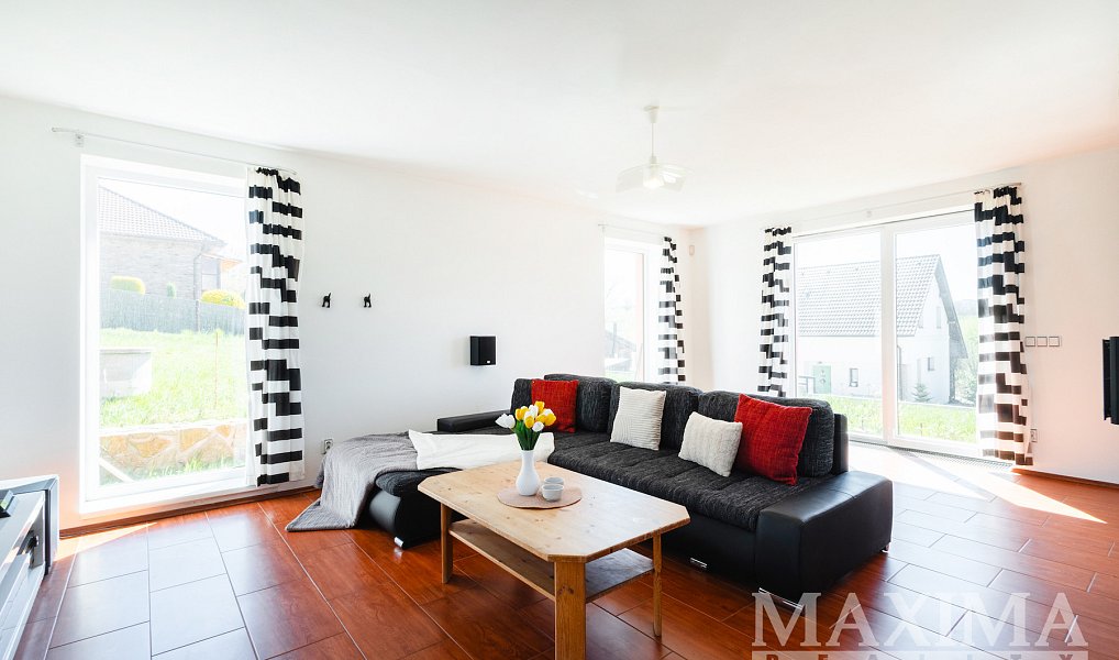 Prodej domu 250 m² s pozemkem 1 421 m², Sedlec-Prčice – náhled fotky 12