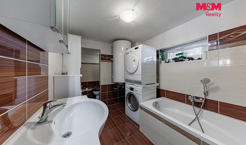 Prodej domu 100 m² s pozemkem 211 m², Karlovy Vary – náhled fotky 3