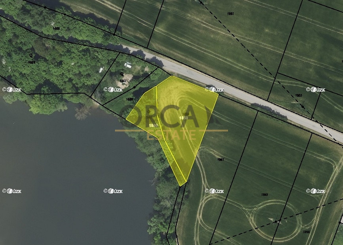 Prodej pole 514 m²