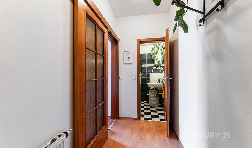 Prodej bytu 1+kk 31 m², Praha – náhled fotky 11