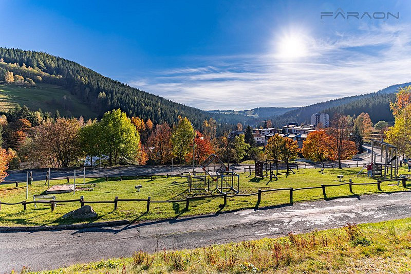 Prodej komerčního pozemku 2 734 m² – fotografie 4