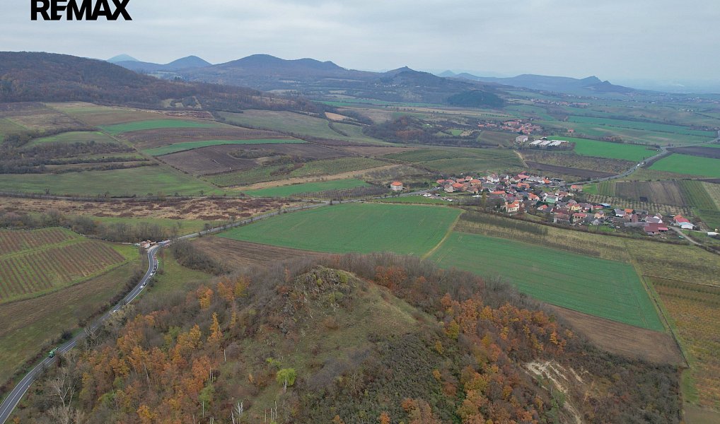 Prodej pozemku 729 m², Želkovice – náhled fotky 9