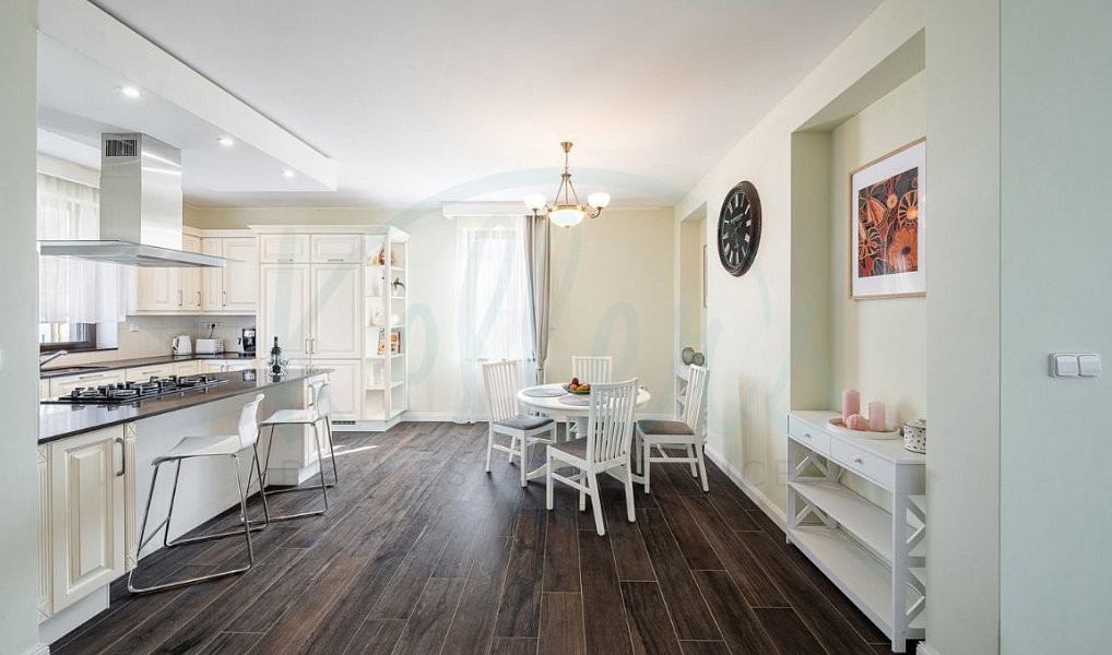 Pronájem domu 244 m² s pozemkem 972 m², Vysoký Újezd – náhled fotky 5