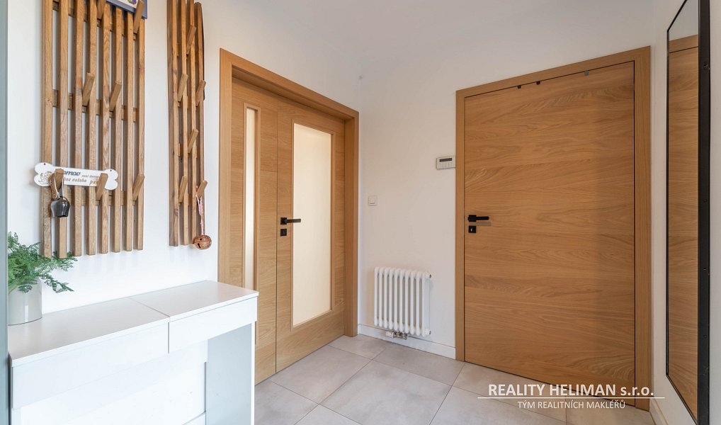 Prodej domu 260 m² s pozemkem 5 558 m², Košice – náhled fotky 18
