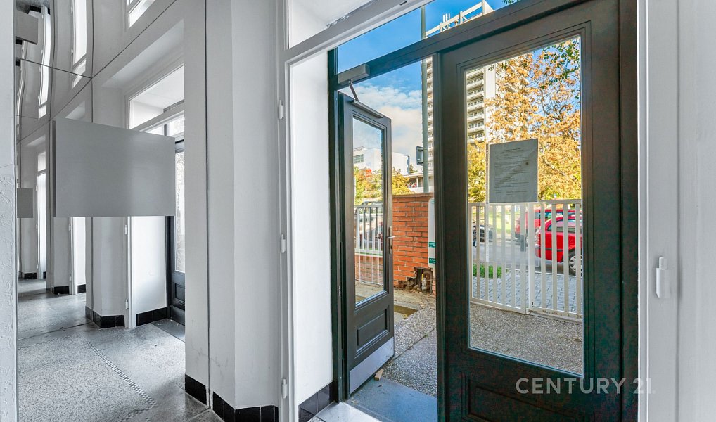 Prodej bytu 2+1 62 m², Praha – náhled fotky 16