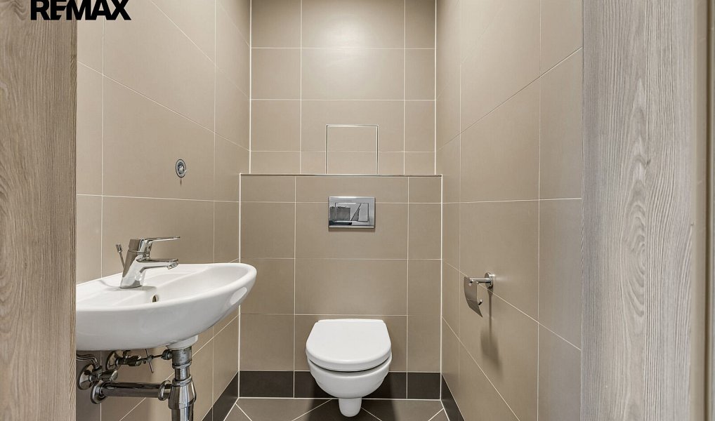 Prodej bytu 3+kk 81 m², Praha – náhled fotky 9