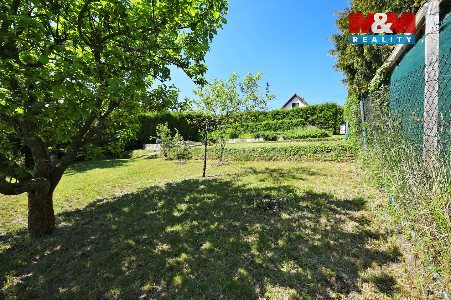 Prodej stavebního pozemku 458 m² — photo 2