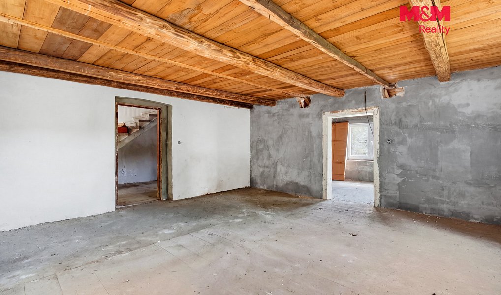Prodej domu 268 m² s pozemkem 1 187 m², Horní Police – náhled fotky 3