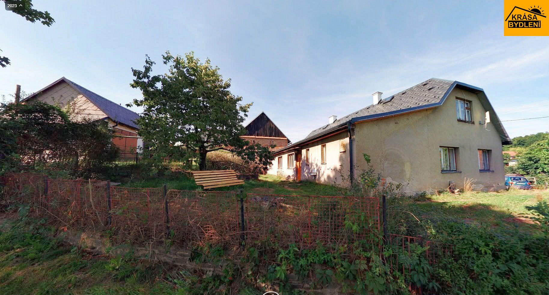Pronájem domu 220 m² s pozemkem 718 m² — photo 2