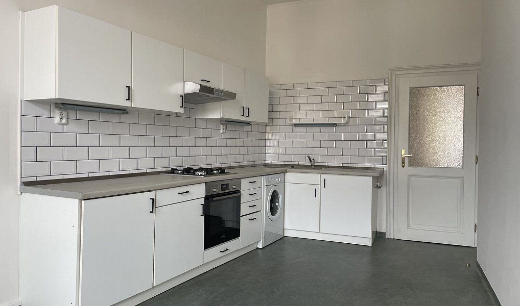 Pronájem bytu 1+1 62 m², Praha – náhled fotky 15