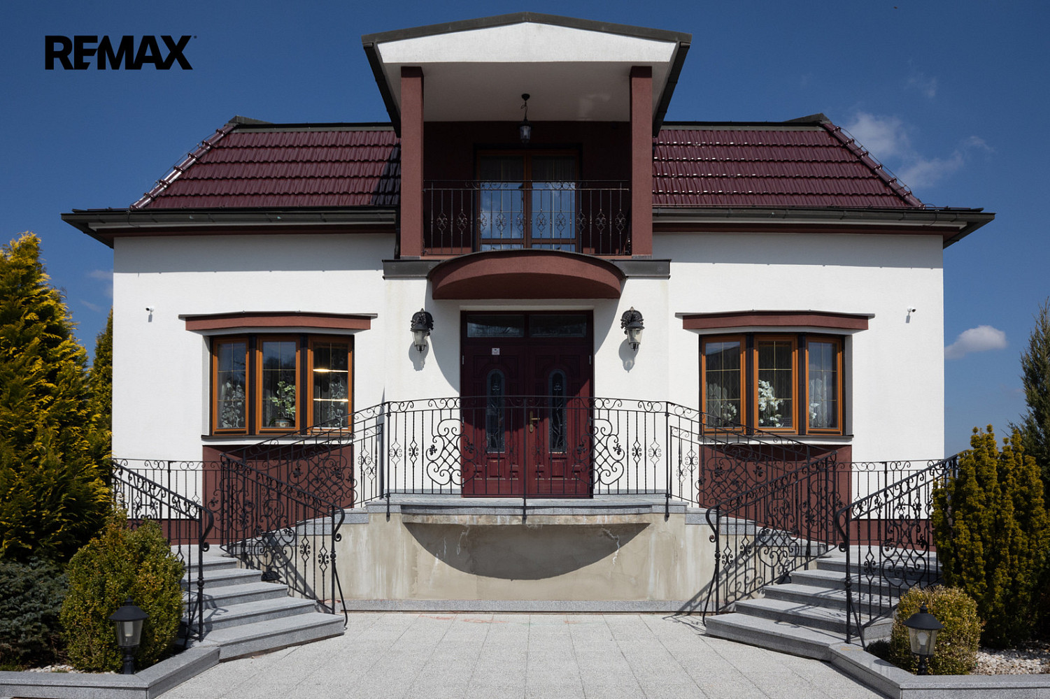 Prodej domu 435 m² s pozemkem 927 m² — photo 2