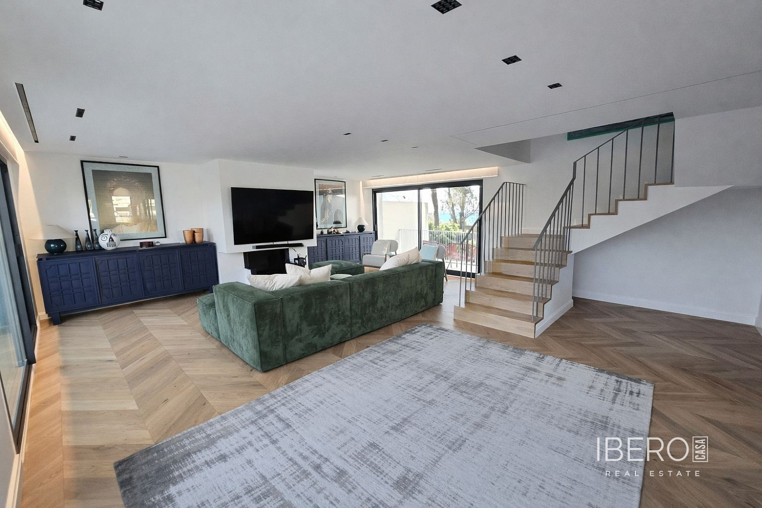 Prodej bytu 4+kk 178 m² – další