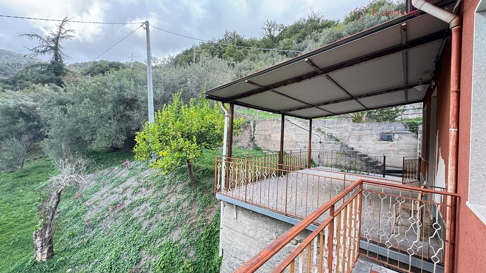 Prodej domu 130 m² s pozemkem 3 000 m²