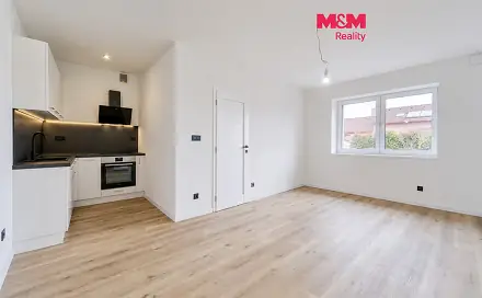 Pronájem bytu 2+kk 41 m², Tlučenská kolonie, Tlučná, okres Plzeň-sever