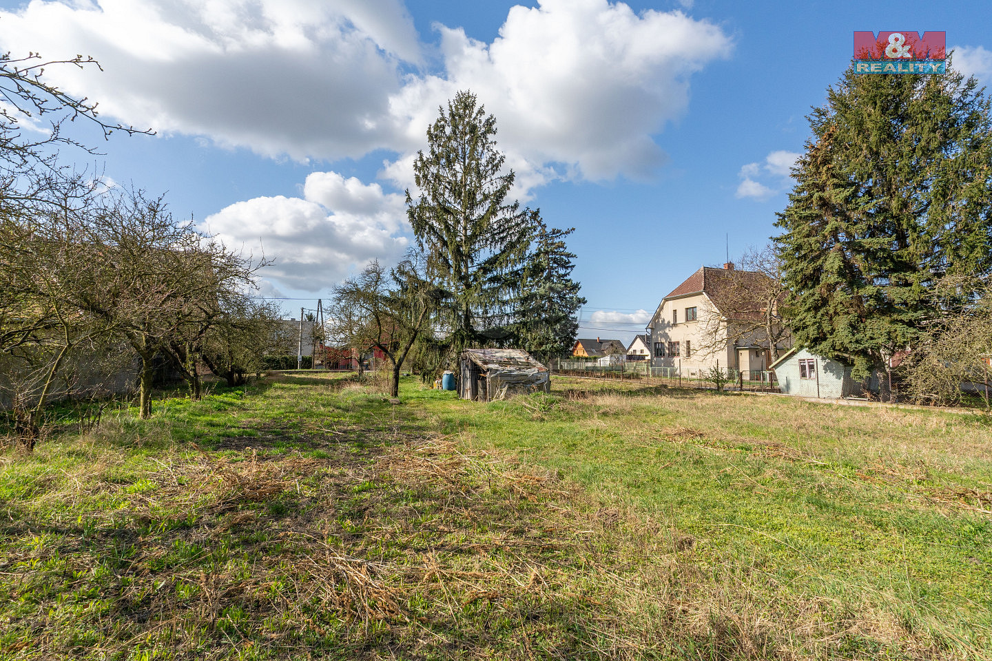 Prodej stavebního pozemku 1 845 m² — photo 2