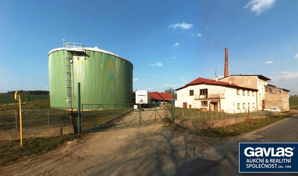 Prodej výrobních prostor 1 141 m², Habry – fotka 1 z 9