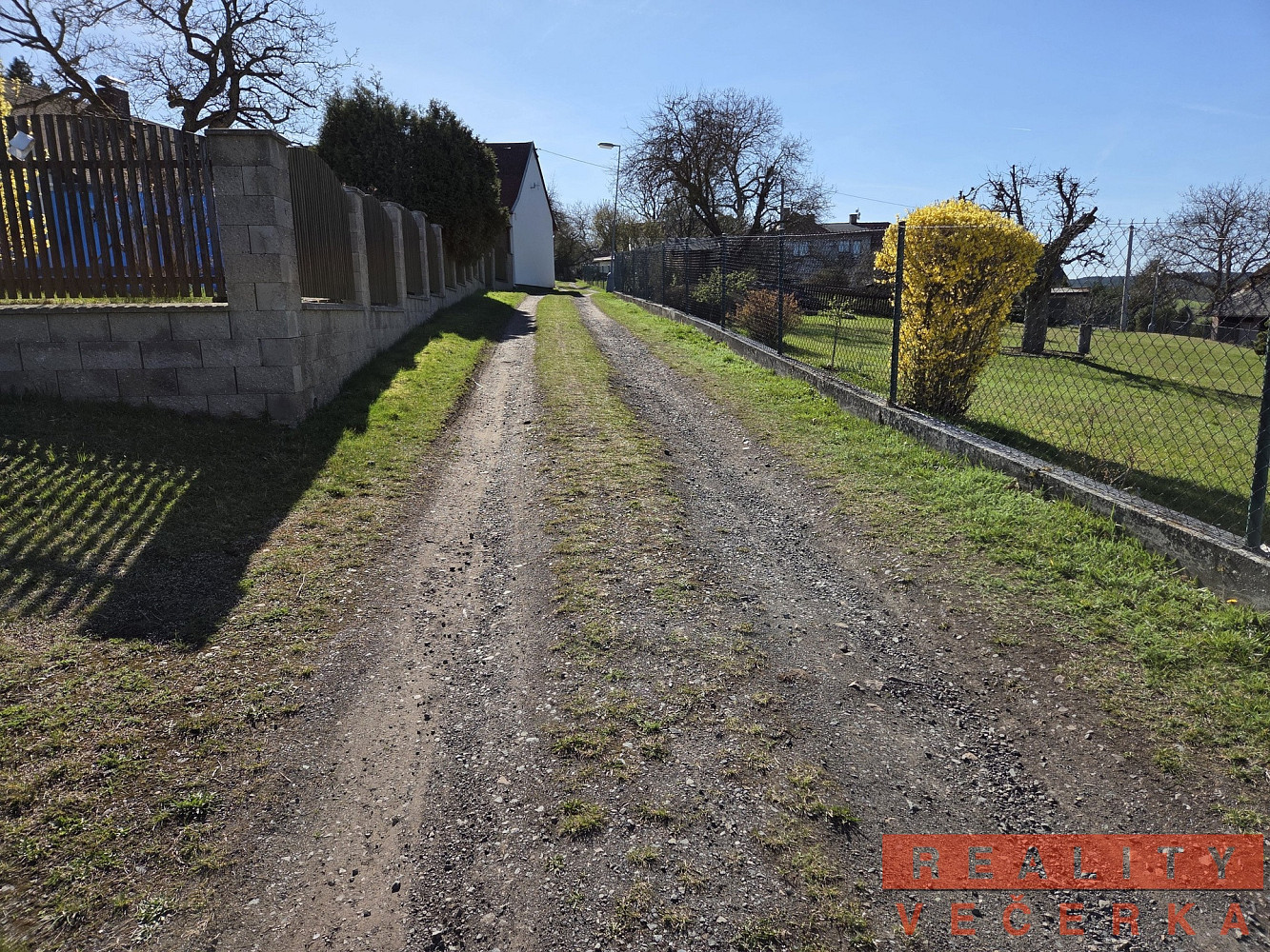 Prodej stavebního pozemku 1 059 m² – fotografie 3