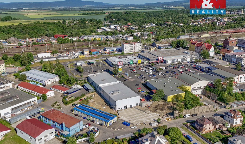 Pronájem skladovacích prostor 2 200 m², Cheb – náhled fotky 9