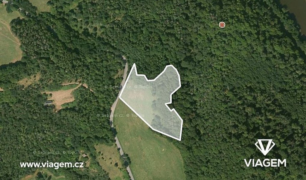 Prodej pole 6 917 m², Roztoky – fotka 1 z 5