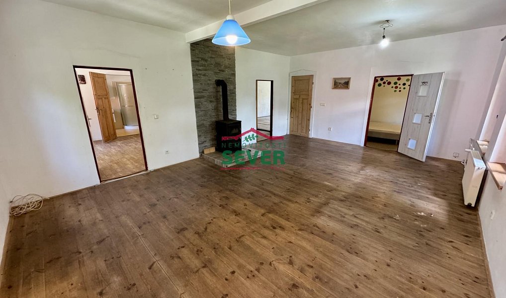 Prodej domu 450 m² s pozemkem 162 m², Vejprty – náhled fotky 17