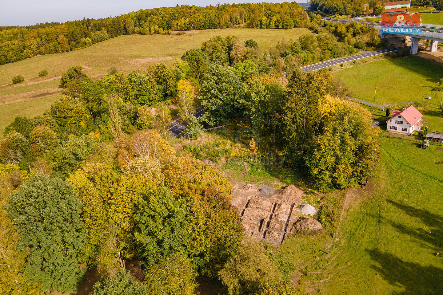 Prodej stavebního pozemku 1 944 m² — photo 3