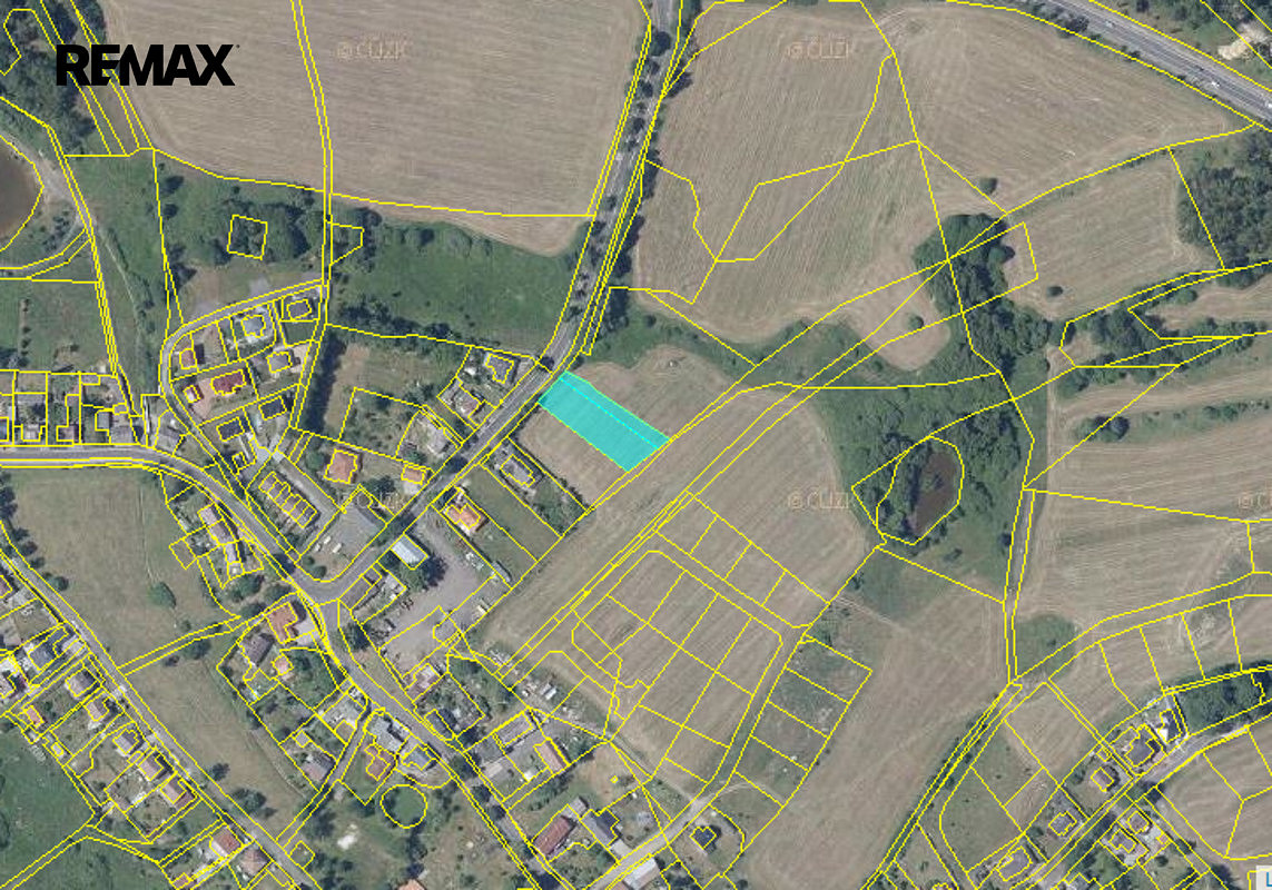 Prodej pozemku 2 040 m² - Widok 2