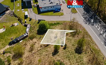 Prodej komerčního pozemku 194 m², Býšť - Hoděšovice, okres Pardubice