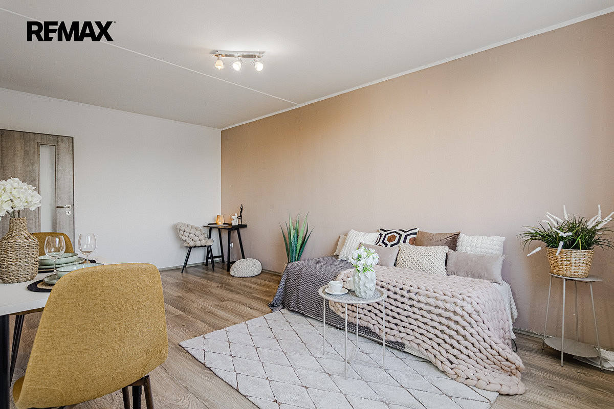 Prodej bytu 2+1 50 m² — photo 2