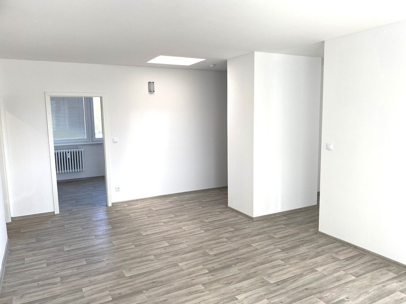 Pronájem bytu 3+1 70 m² – fotografie 2