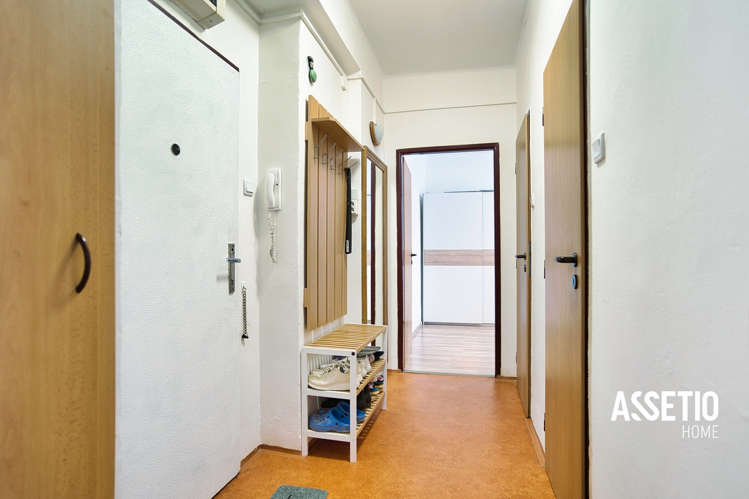 Prodej bytu 2+1 52 m² – pohled 2