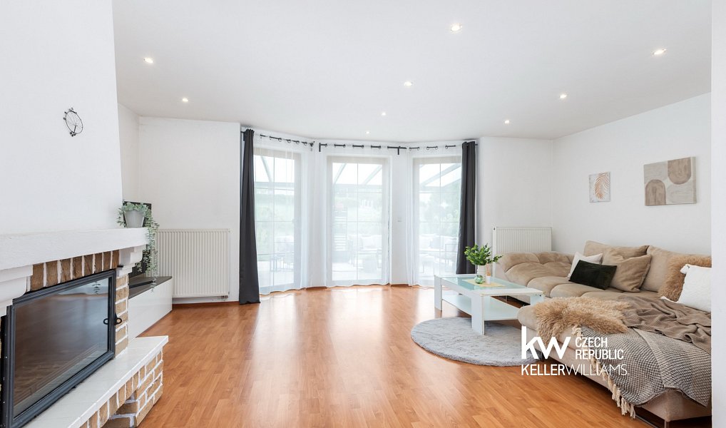 Prodej domu 203 m² s pozemkem 1 141 m², Říčany – náhled fotky 6