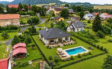 Prodej stavebního pozemku 775 m², Okounov