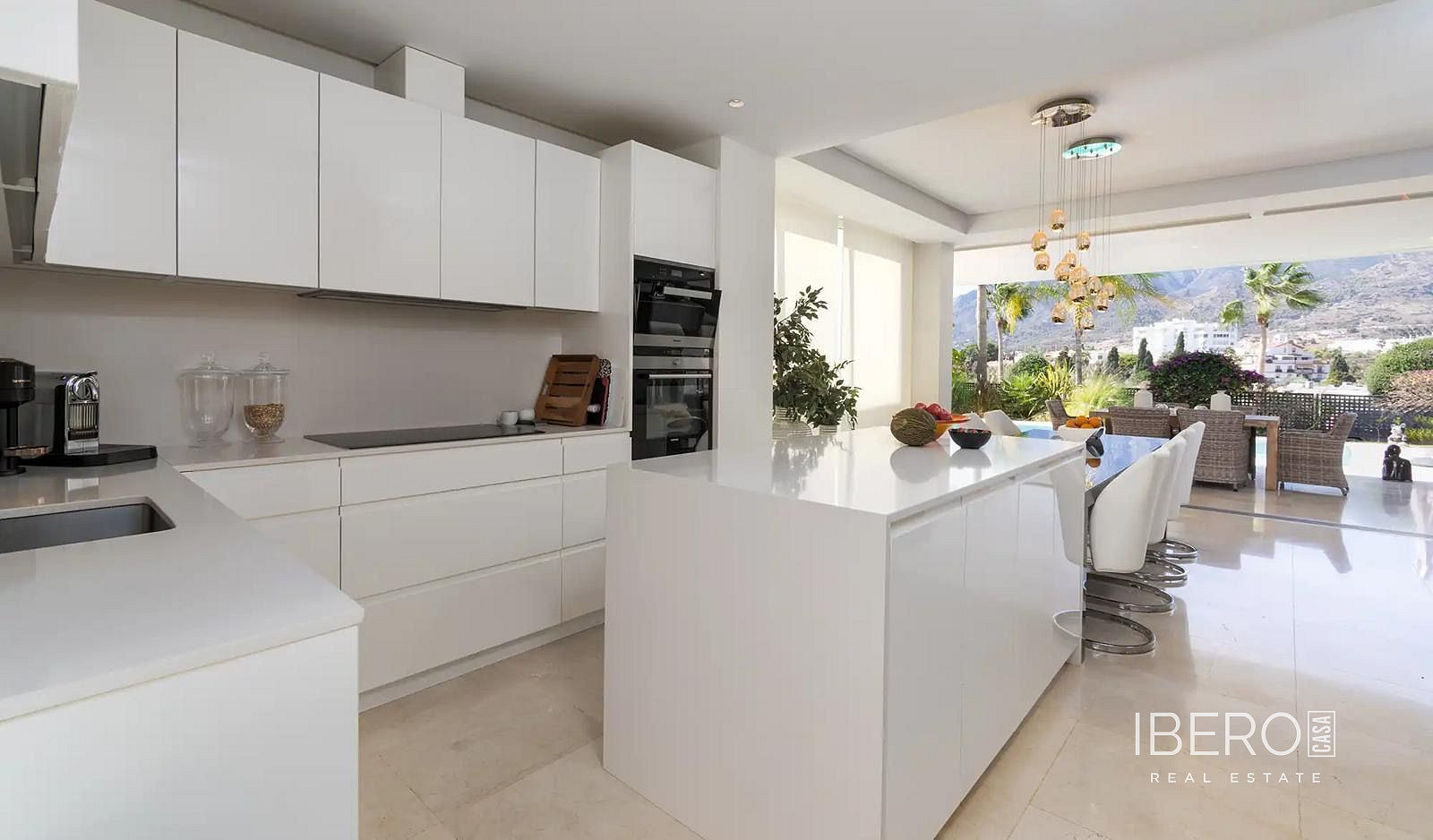 Prodej domu 195 m² s pozemkem 803 m² — photo 3