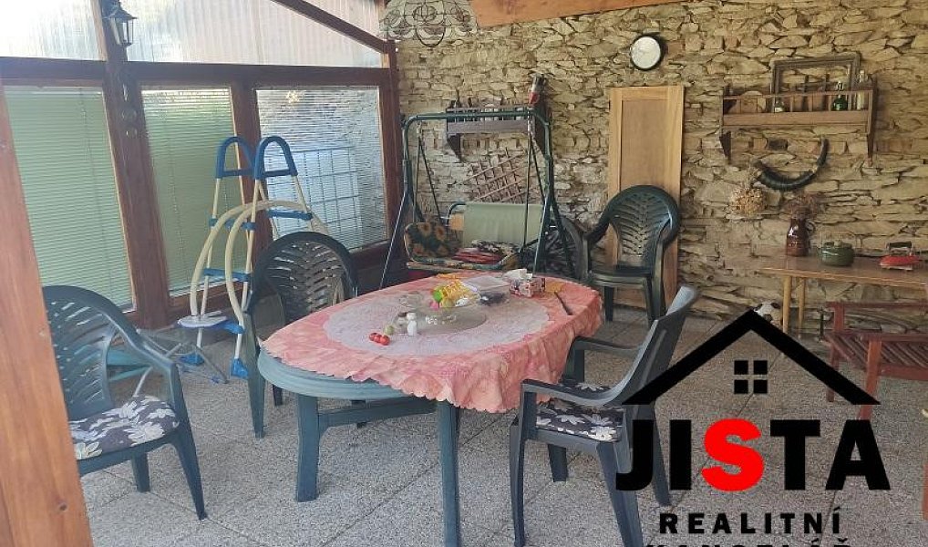 Prodej domu 250 m² s pozemkem 1 873 m², Babice – náhled fotky 5