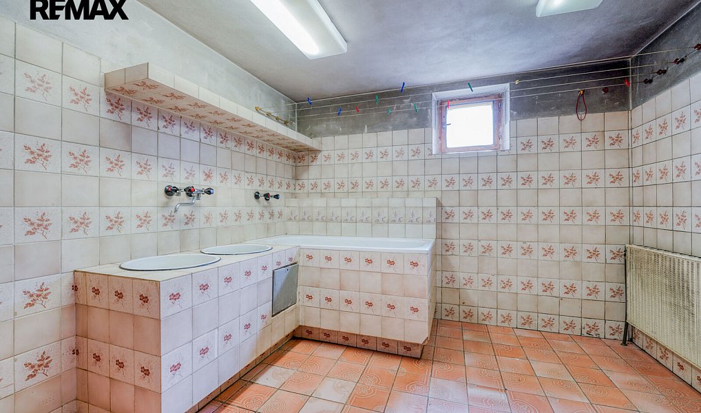 Prodej domu 437 m² s pozemkem 1 348 m², Vrčeň – náhled fotky 27