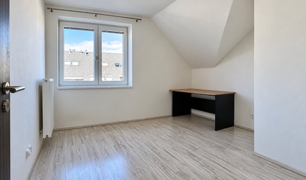Pronájem bytu 3+kk 74 m², Praha – náhled fotky 12