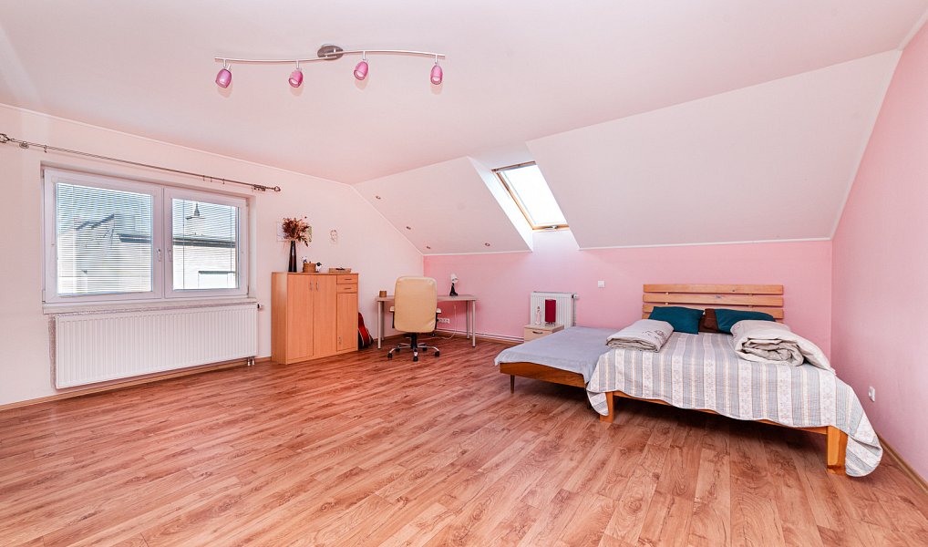 Prodej domu 450 m² s pozemkem 264 m², Sudice – náhled fotky 4