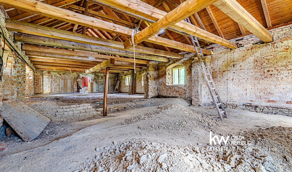 Prodej domu 270 m² s pozemkem 2 619 m², Hřebečníky – náhled fotky 17