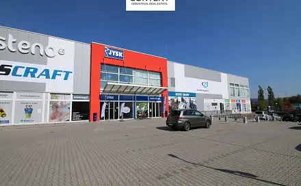 Pronájem obchodních prostor 334 m², České mládeže, Liberec